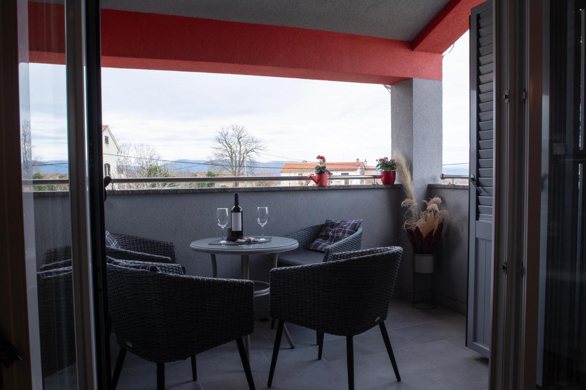 Nikka Apartments Malinska Exteriér fotografie